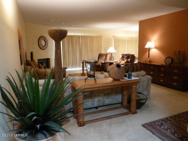 656 E Savannah St, Vail, AZ 85641 photo 4