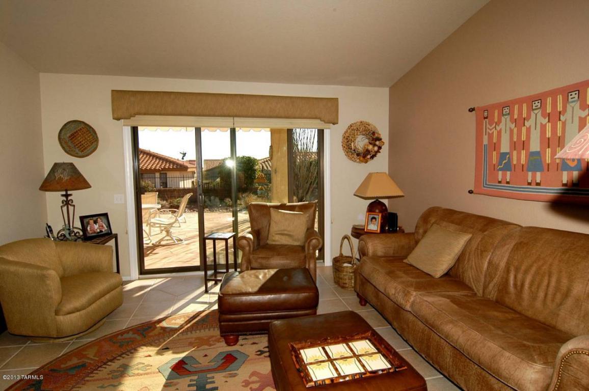 982 E Boulder Pass Dr, Oro Valley, AZ 85755 photo 2