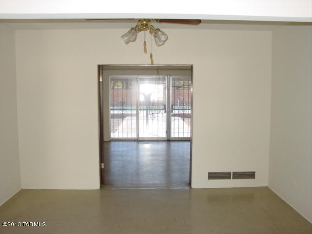 2850 E 3rd St, Tucson, AZ 85716 photo 6
