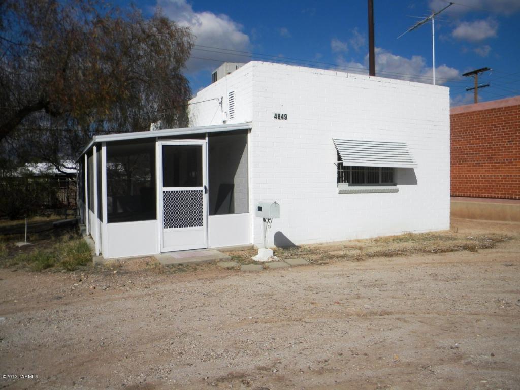 4849 E 5th St, Tucson, AZ 85711 photo 1