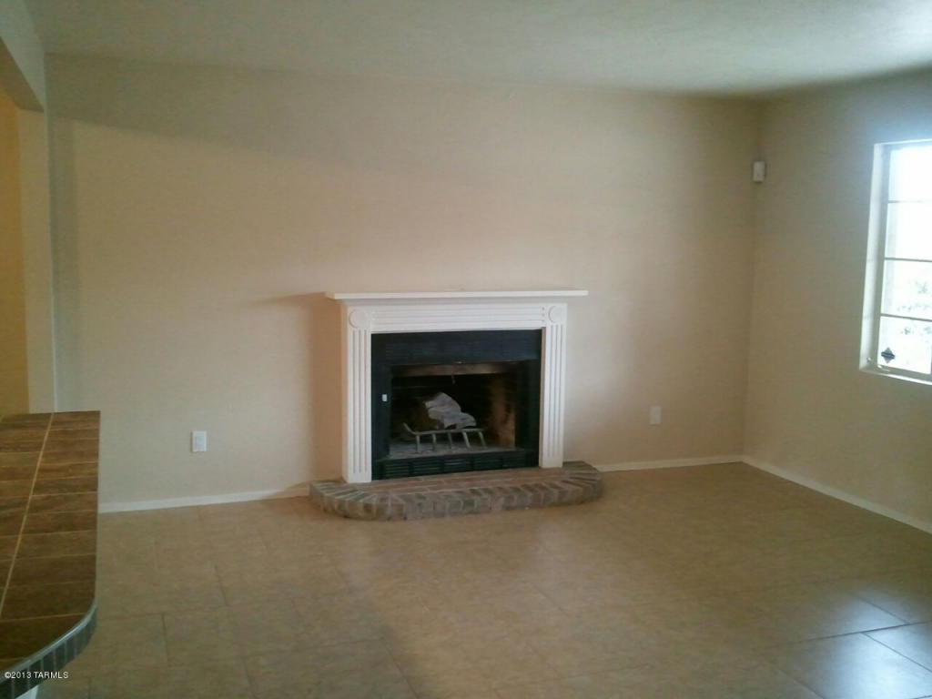 4802 Edison St, Tucson, AZ 85712 photo 9