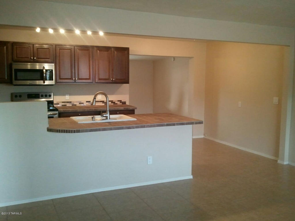 4802 Edison St, Tucson, AZ 85712 photo 7