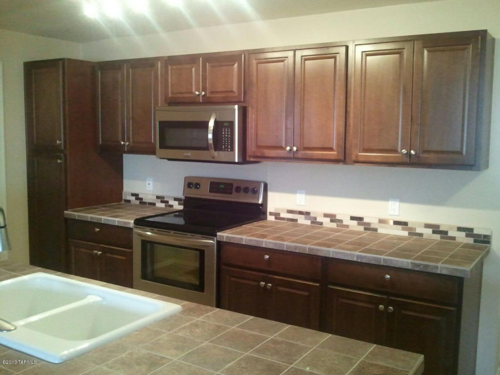 4802 Edison St, Tucson, AZ 85712 photo 1