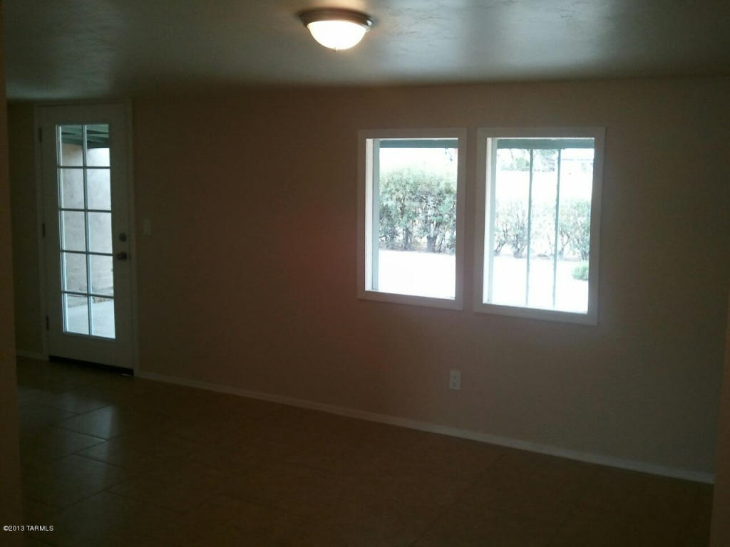 4802 Edison St, Tucson, AZ 85712 photo 10