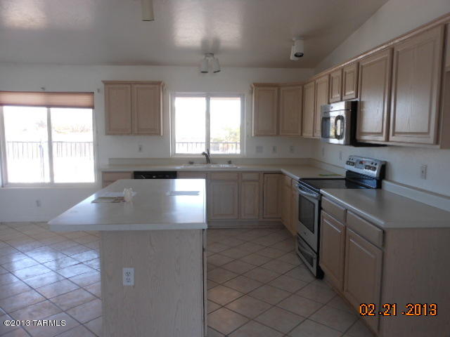 700 N Solar Dr, Vail, AZ 85641 photo 6