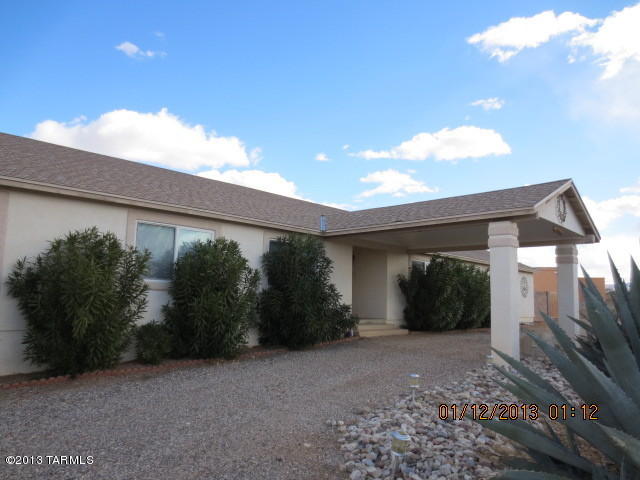 700 N Solar Dr, Vail, AZ 85641 photo 2
