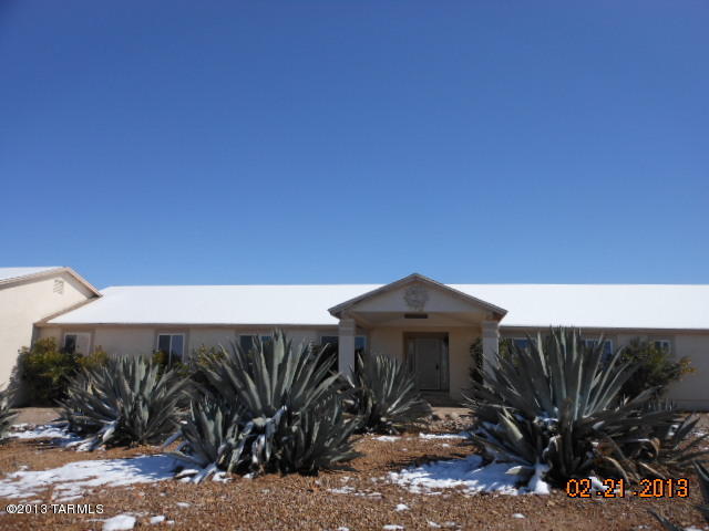 700 N Solar Dr, Vail, AZ 85641 photo 1