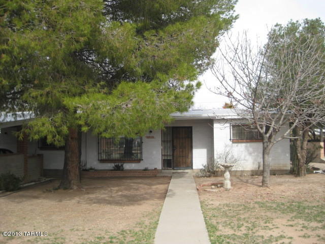 5713 E 4th St, Tucson, AZ 85711 photo 1