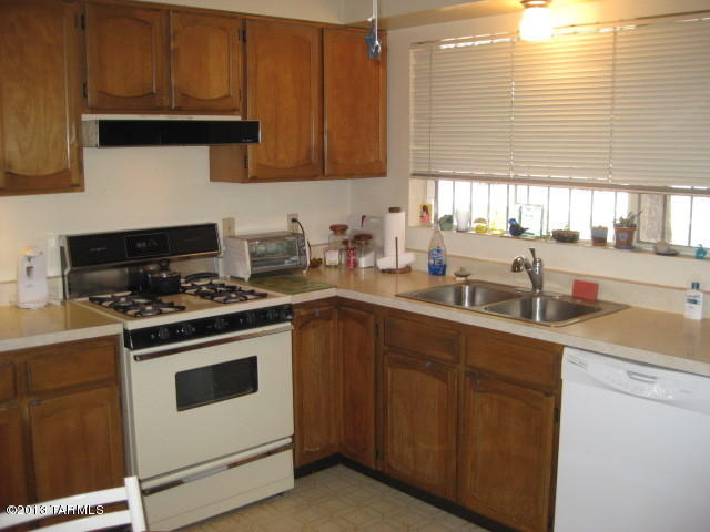 5713 E 4th St, Tucson, AZ 85711 photo 7