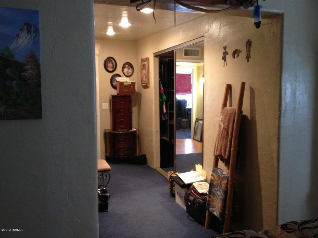 6809 E 45th St, Tucson, AZ 85730 photo 9