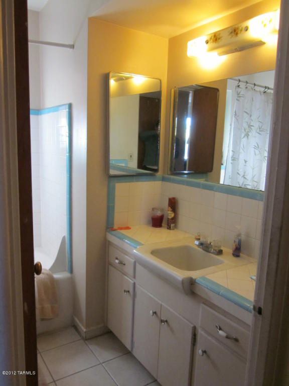 830 E Copper St, Tucson, AZ 85719 photo 15