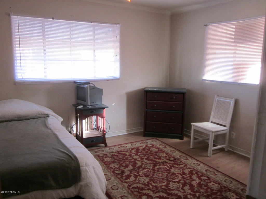 830 E Copper St, Tucson, AZ 85719 photo 18