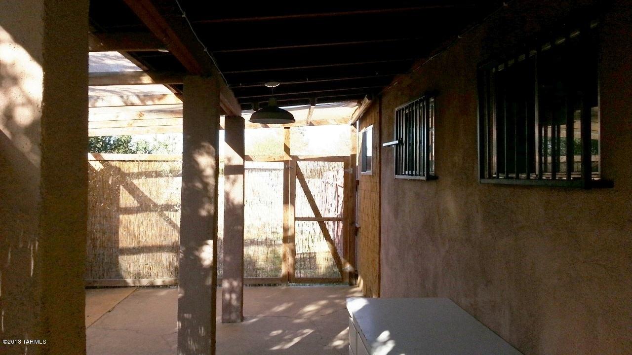 4208 E Kings, Tucson, AZ 85712 photo 11
