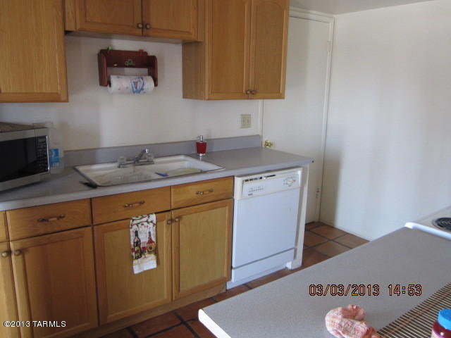 7501 E David Dr, Tucson, AZ 85730 photo 9