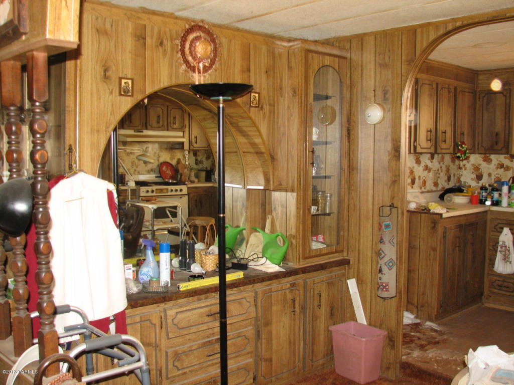373 E Second St, Benson, AZ 85602 photo 4