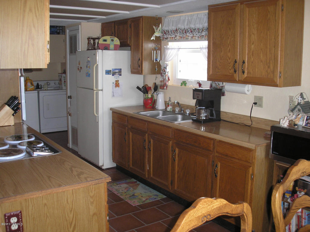 3408 E Red Stag Rd E, Pearce, AZ 85625 photo 5