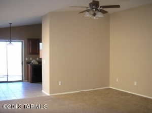 7587 E Fair Meadows Loop, Tucson, AZ 85756 photo 8
