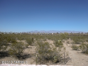 7587 E Fair Meadows Loop, Tucson, AZ 85756 photo 4