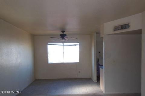 621 E Jacinto St, Tucson, AZ 85705 photo 17