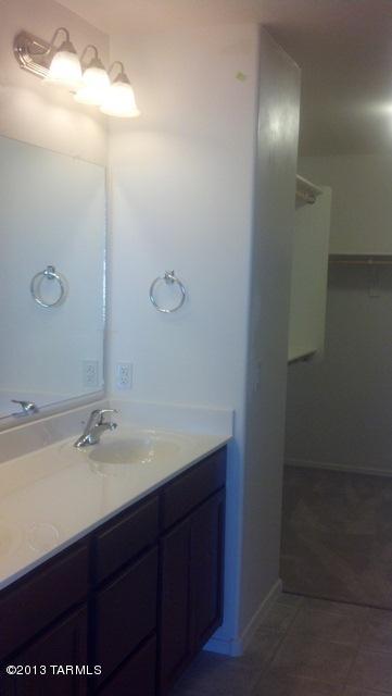 8008 S Nautilus Dr S, Tucson, AZ 85756 photo 4