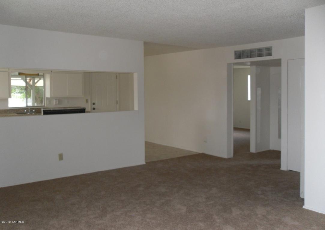 42 E Barry Ln, Saint David, AZ 85630 photo 5