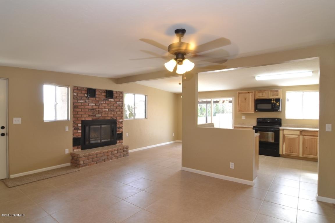 6041 E 34th St, Tucson, AZ 85711 photo 4