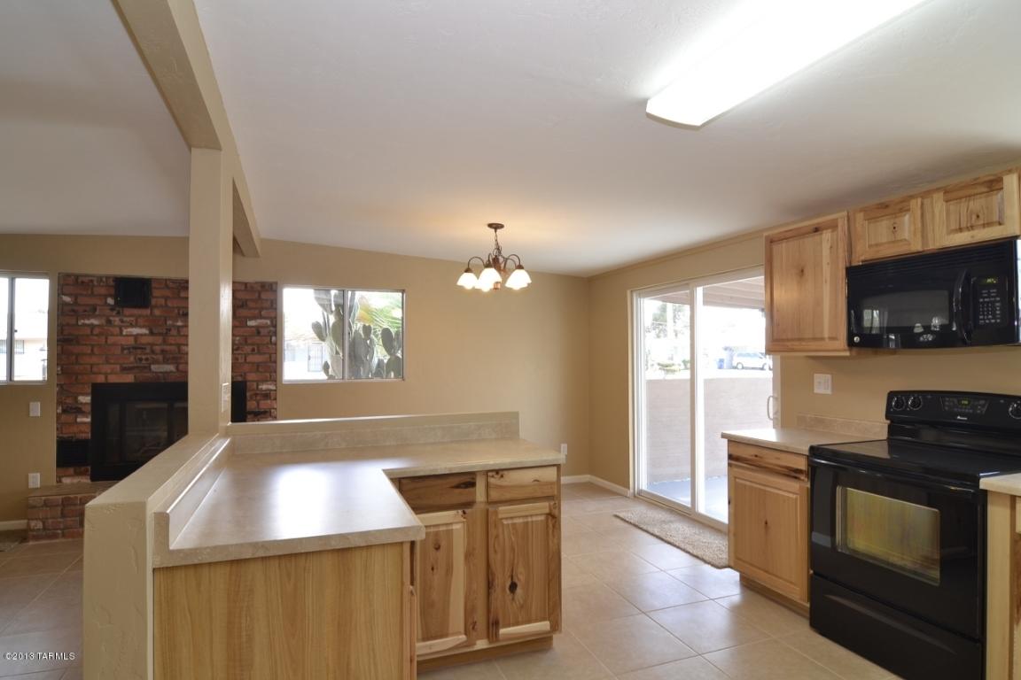 6041 E 34th St, Tucson, AZ 85711 photo 5