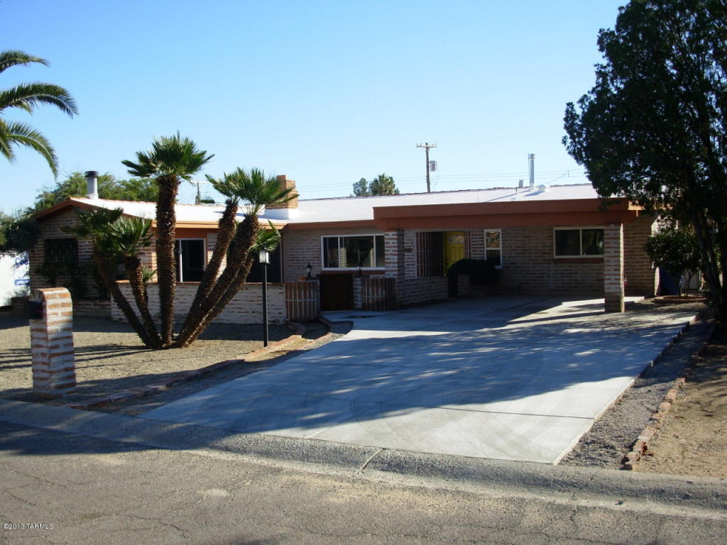 5730 E 8th St, Tucson, AZ 85711 photo 4