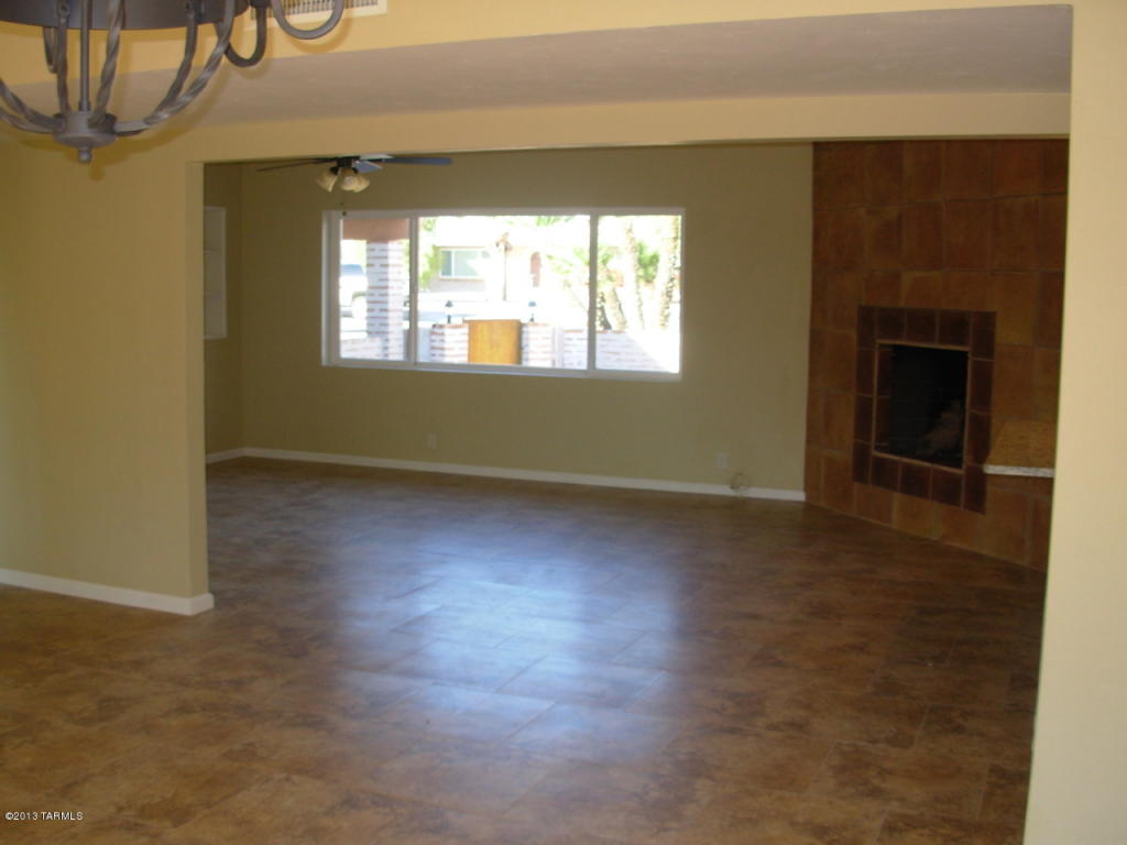 5730 E 8th St, Tucson, AZ 85711 photo 25