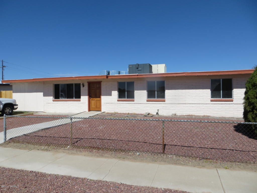 7107 E Freestone Dr, Tucson, AZ 85730 photo 2