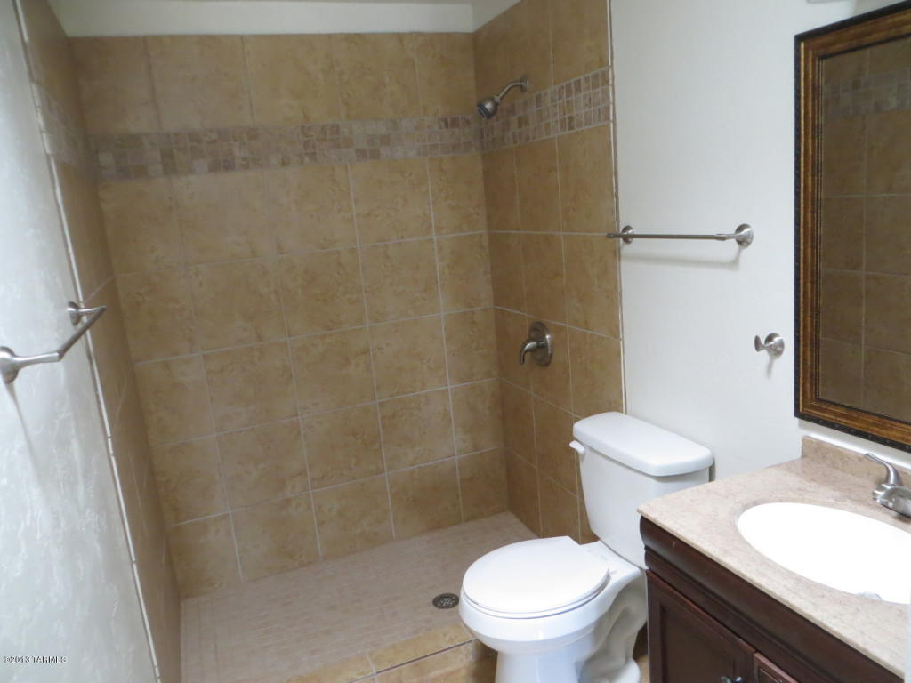 7107 E Freestone Dr, Tucson, AZ 85730 photo 12