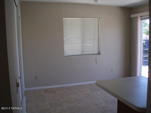 5960 E Refreshment Pass E, Tucson, AZ 85712 photo 7
