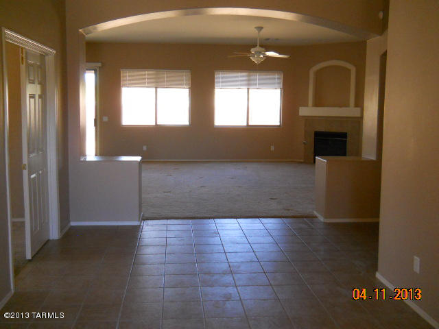 467 S Blue River Loop, Vail, AZ 85641 photo 3
