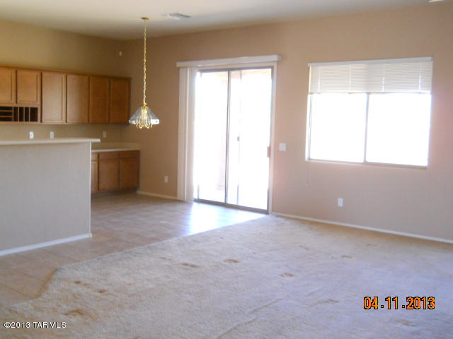 467 S Blue River Loop, Vail, AZ 85641 photo 10