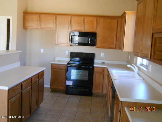 467 S Blue River Loop, Vail, AZ 85641 photo 12
