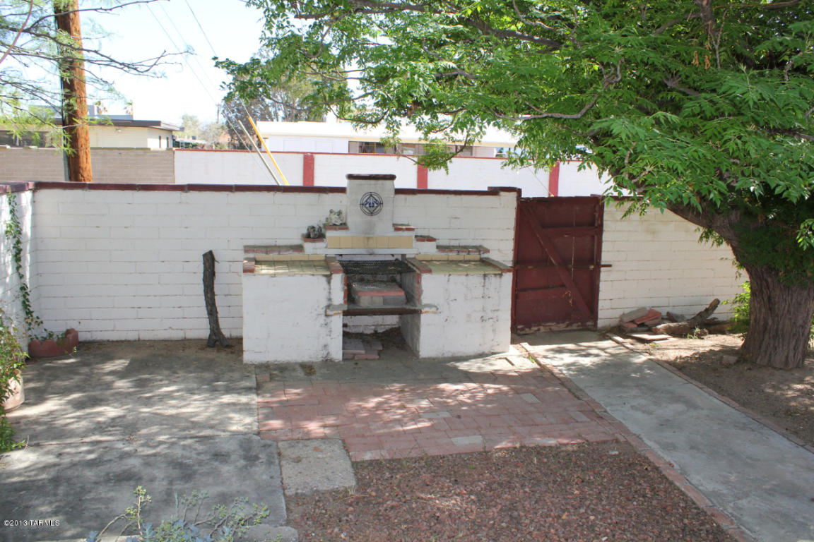 2202 E 19th St, Tucson, AZ 85719 photo 13