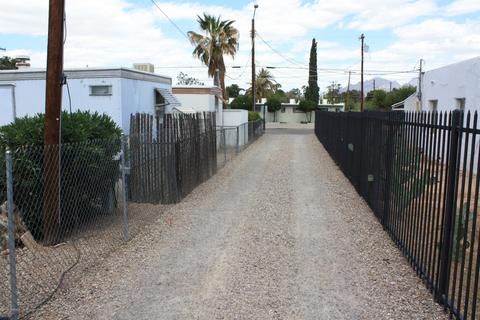 520 E Mohave Rd, Tucson, AZ 85705 photo 11