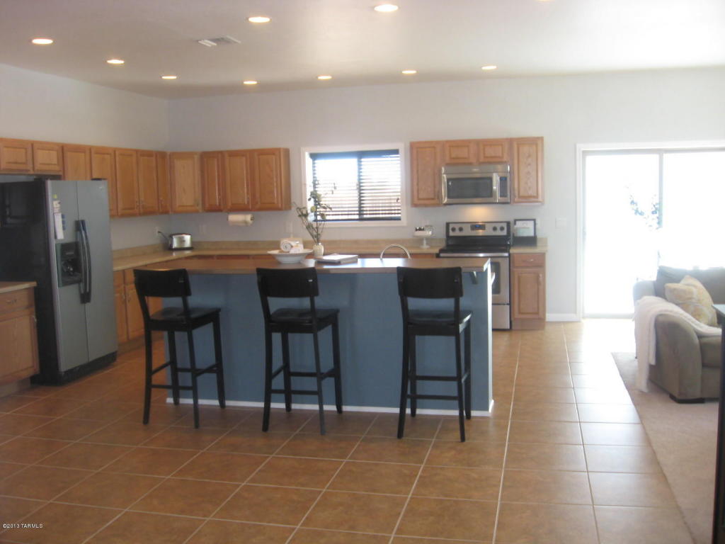 1024 E Irene Cir, Pearce, AZ 85625 photo 4