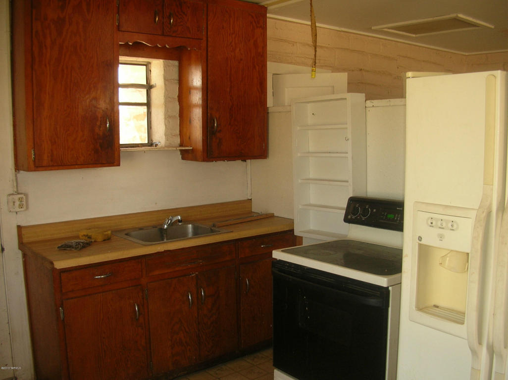 37180 Ruby Rd S, Arivaca, AZ 85601 photo 2