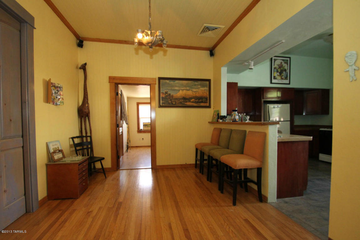219 E 4th St, Tucson, AZ 85705 photo 8