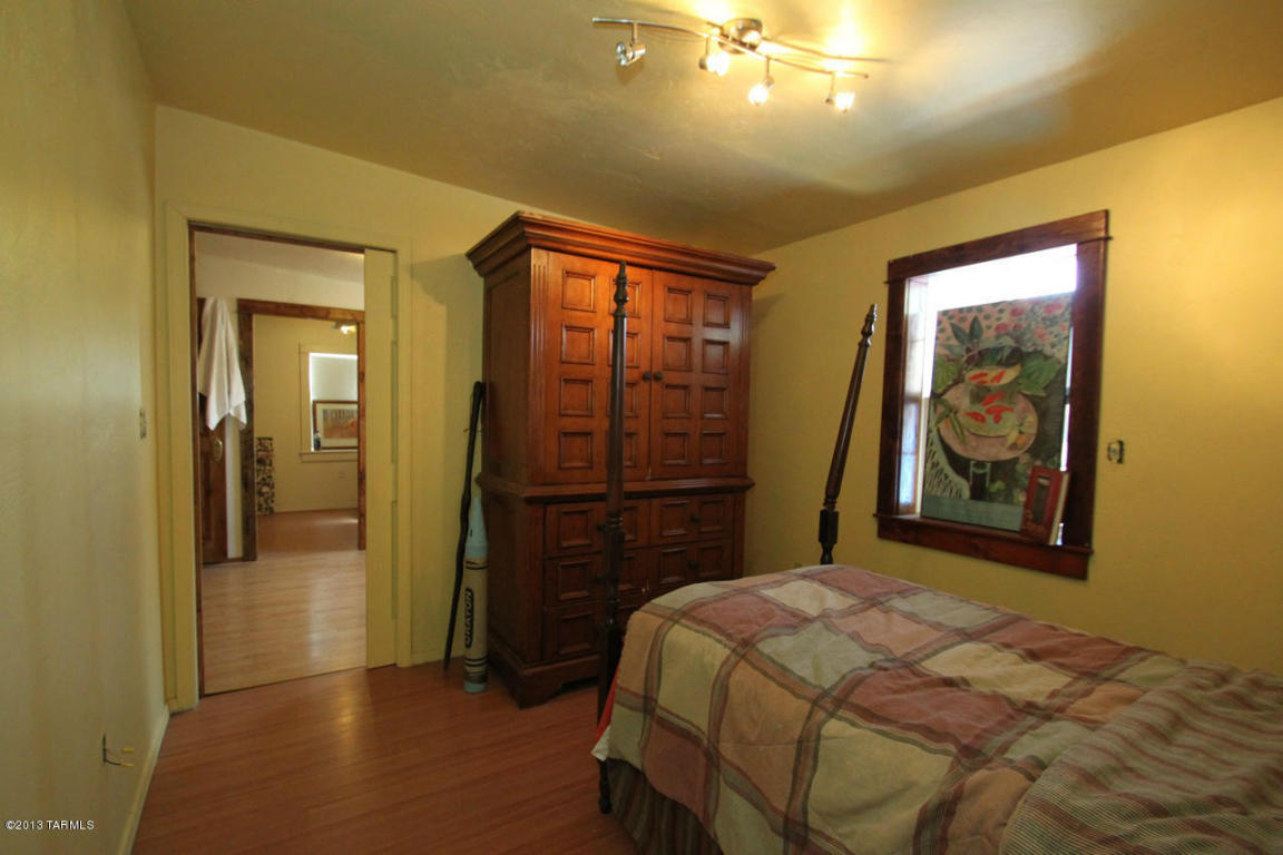 219 E 4th St, Tucson, AZ 85705 photo 18