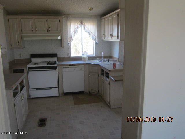 1725 E Summit St, Tucson, AZ 85756 photo 5