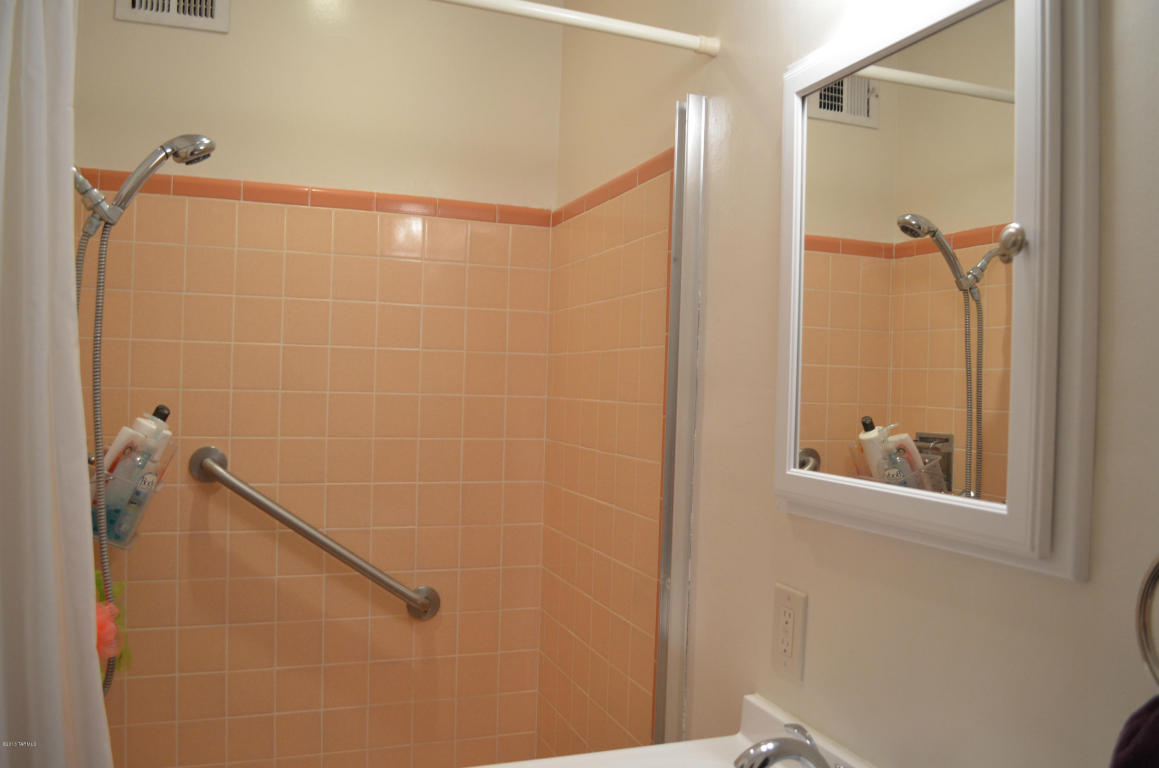 6032 Eli St, Tucson, AZ 85711 photo 6