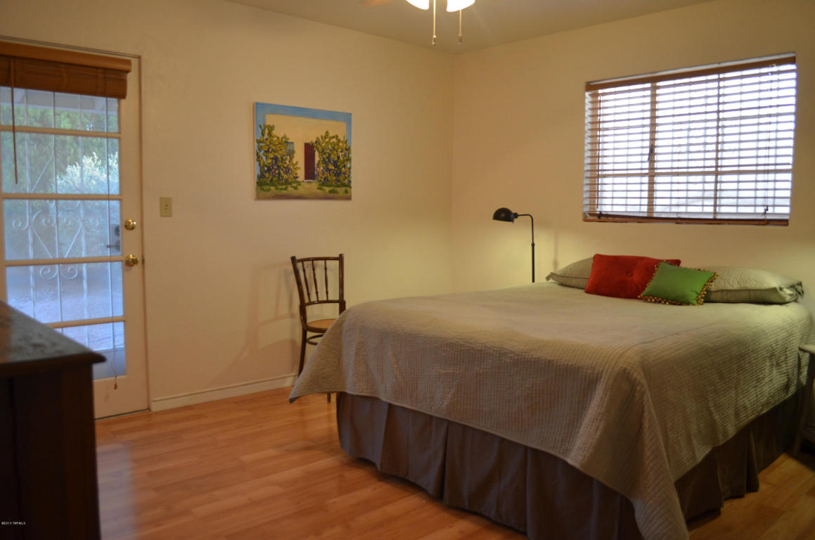 6032 Eli St, Tucson, AZ 85711 photo 4