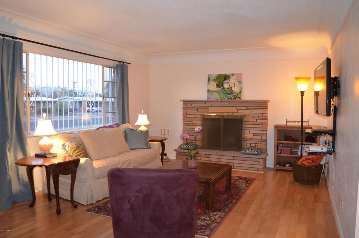 6032 Eli St, Tucson, AZ 85711 photo 2