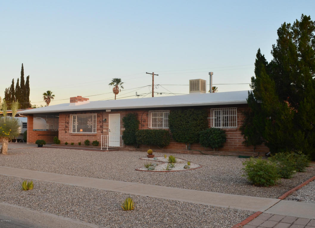 6032 Eli St, Tucson, AZ 85711 photo 1