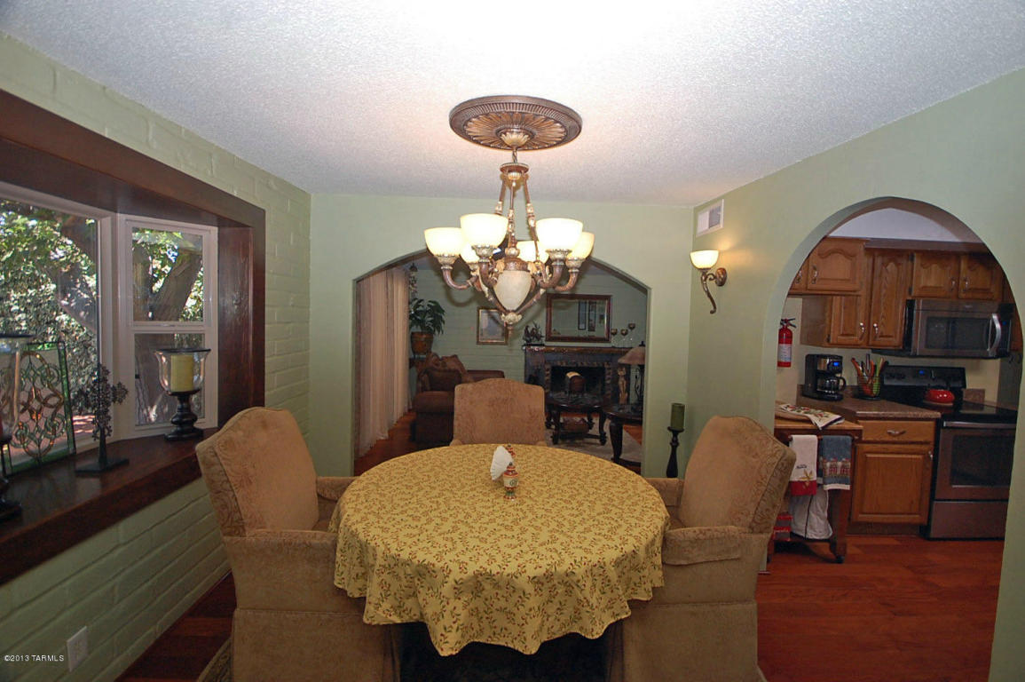 8020 Eli St, Tucson, AZ 85710 photo 3
