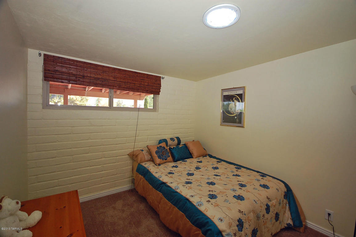 8020 Eli St, Tucson, AZ 85710 photo 17