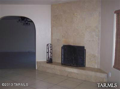 234 E Limberlost Dr, Tucson, AZ 85705 photo 2