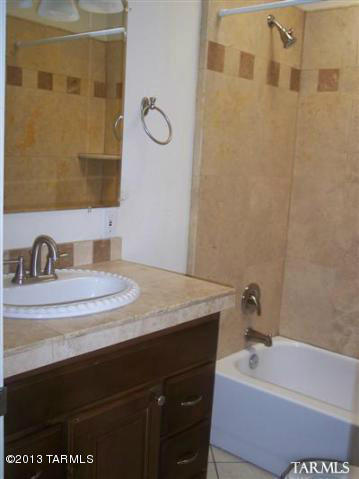 234 E Limberlost Dr, Tucson, AZ 85705 photo 5